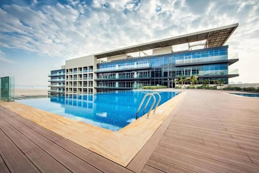 Seaview Inn Abu Dabi